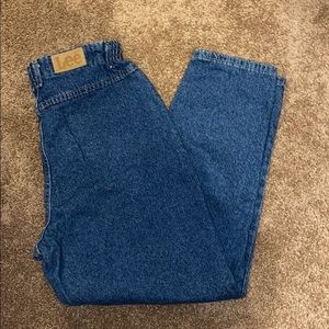 Vintage Lee Jeans! Size 14 Petite, fit like a 6-8!